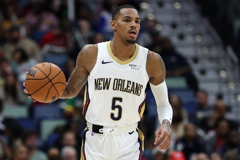 仅展现了两 仅展现了两